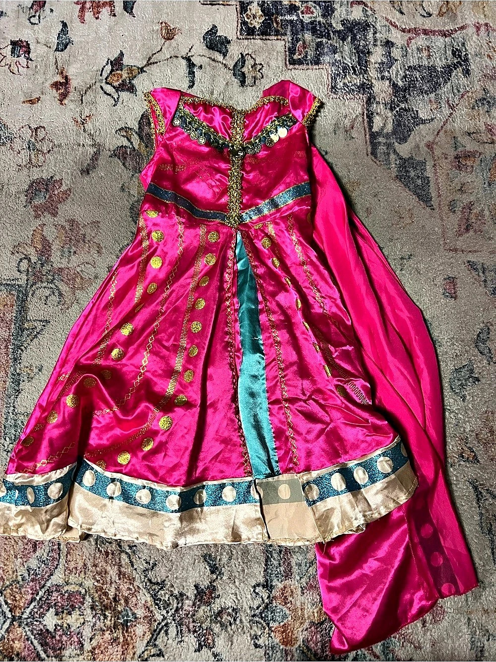 Bibei Beiniu Size 110 Pink Theater Costume